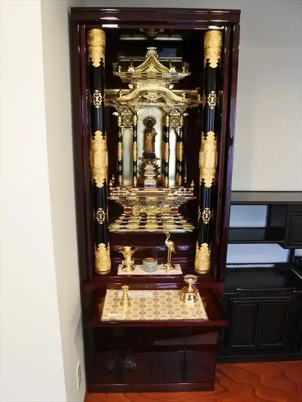 愛知県 名古屋市でのREMAKE事例:「管理が不安だった200代三方開き名古屋仏壇」を、簡素化と省スペースで使いやすくしたリメイク事例(名古屋市)