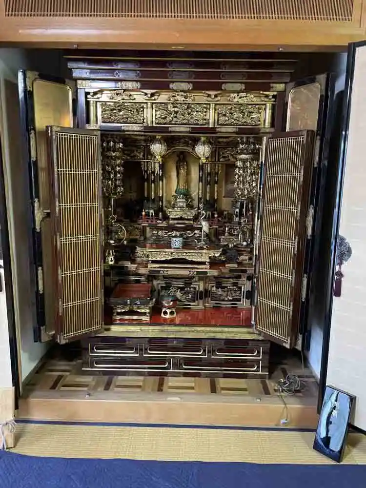 愛知県 刈谷市｜200代金仏壇の総修復｜施工前